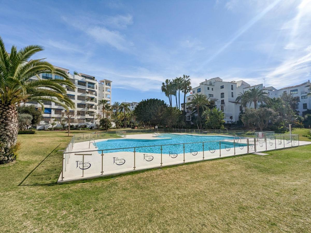 Appartamento Harbor Getaway In The Heart Of Puerto Banus With Walking Dictance To Everything Marbella